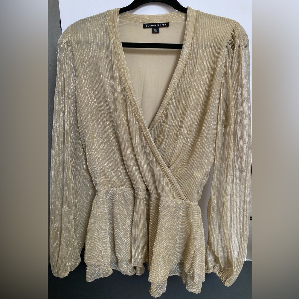 NEW Boston proper blouse